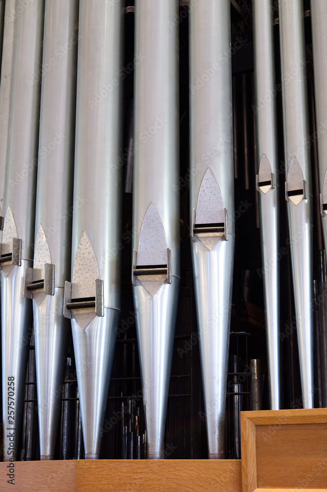 Obraz premium A closeup of organ pipes.