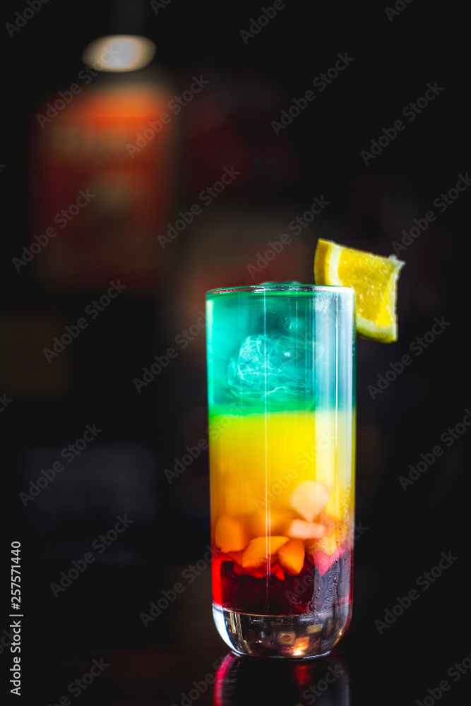 Fotografie spring cocktail in a dark ambient bar