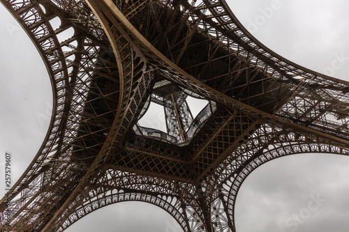 Fotografie, Tablou Details from Eiffel Tower