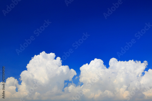 空　雲
