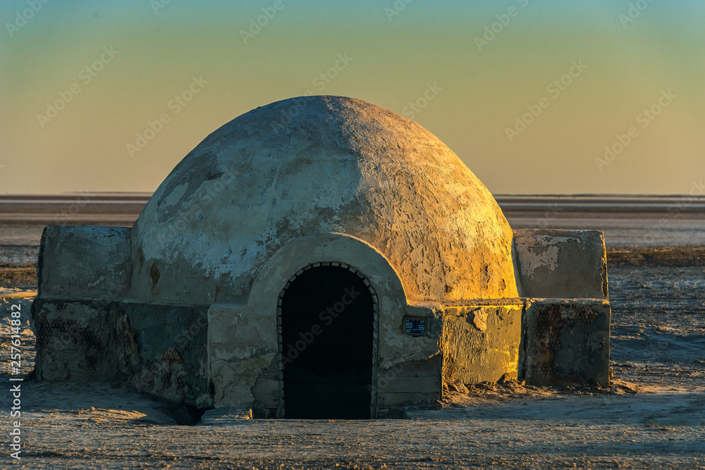 .futuristic dome building in the Sahara desert place of shooting the fourth episode of Star Wars