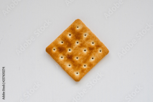 Fotografie hardtack on white table