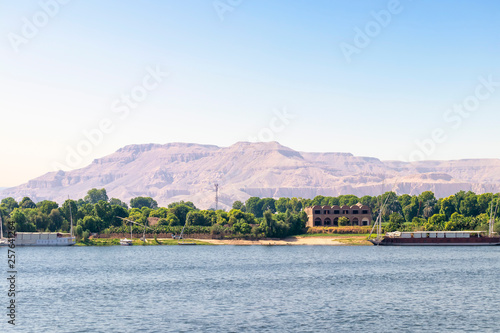 West bank of the Nile south of Luxor, Egypt © Alfredo
