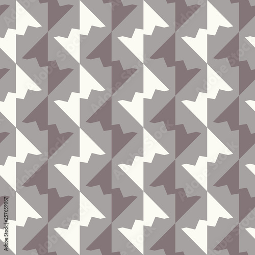Monochrome seamless pattern with acute geometric shapes.