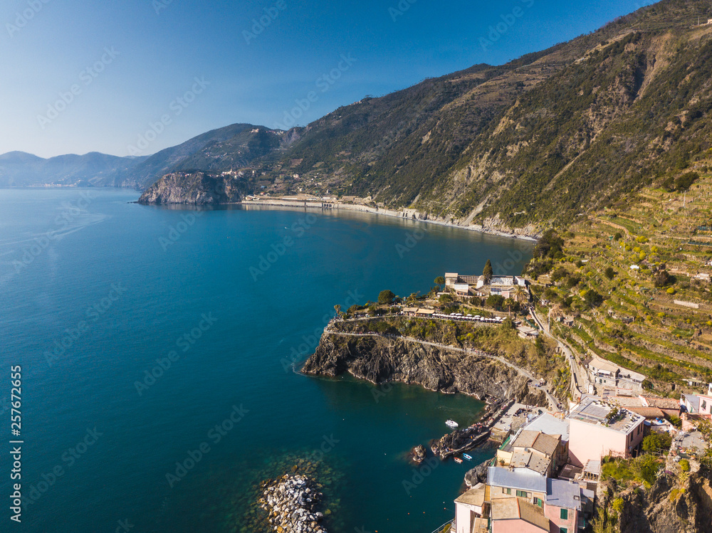 Panorama costiero delle Cinque Terre in Liguria