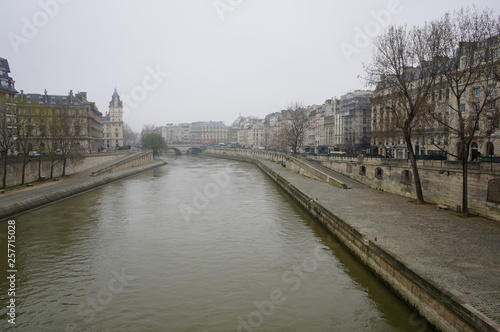 Seine Paris © Andrey
