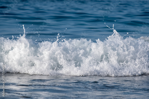 waves on the sea © LeticiaLara