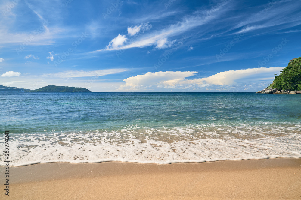 sand and wave bubbles for seascape background sand and wave bubbles for seascape background