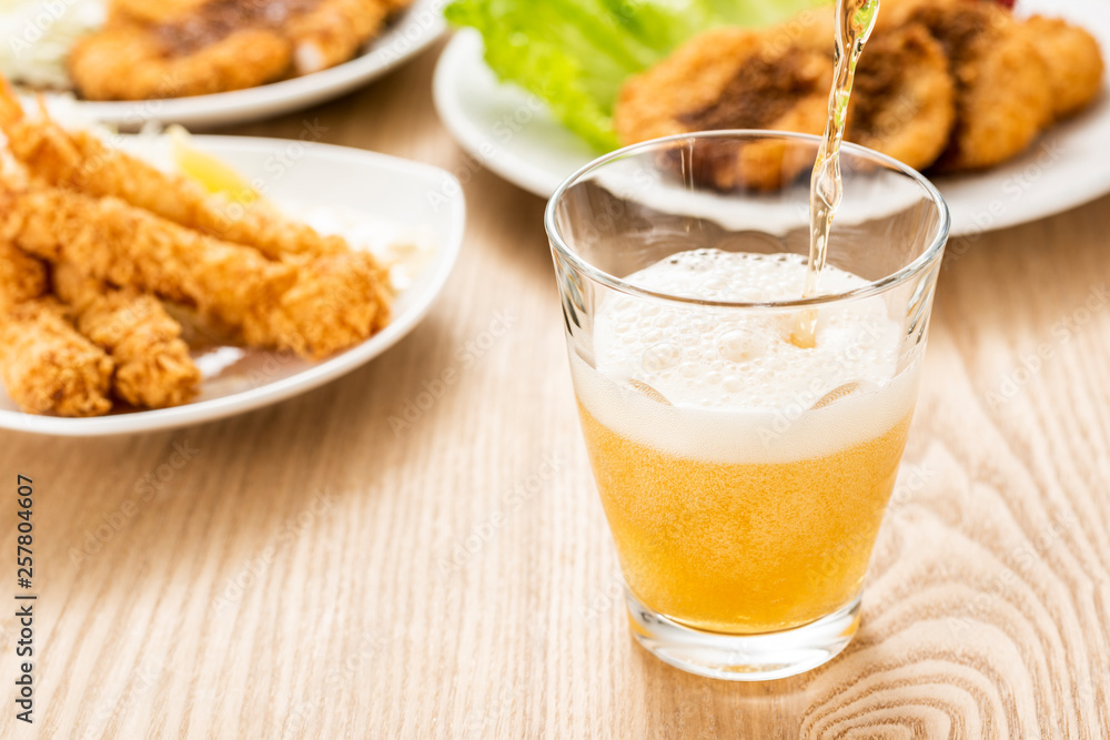 ノンアルコールビールと料理 ノンアルコールビールと料理