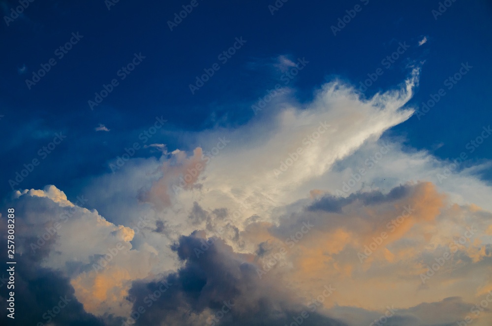 Obraz premium dramatic sky with clouds