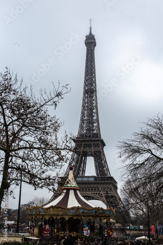 Fototapeta Naklejka Na Ścianę i Meble -  View of  Eiffel Tower