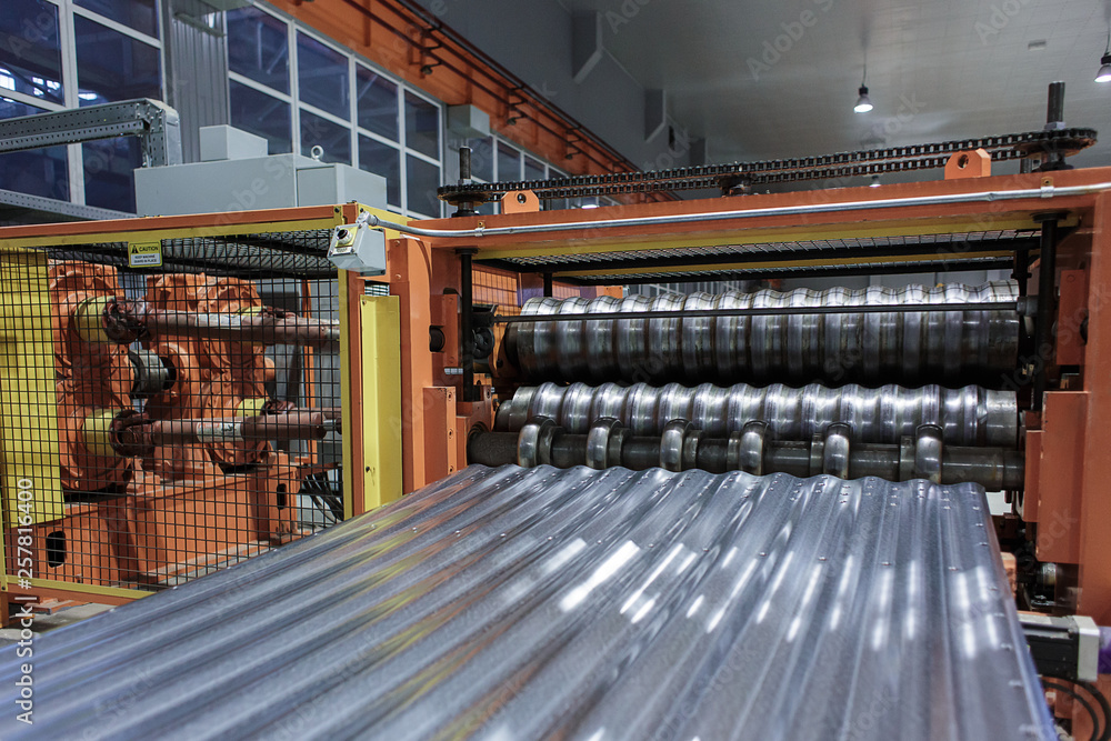 Obraz premium metal rolling shop