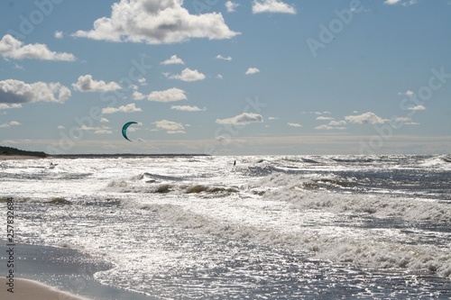 Obraz na płótnie Kitesurfing Ustka-Surfing w salonie