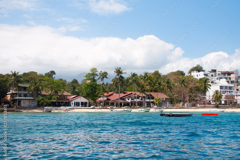 Philippines, Puerto Galera seashore