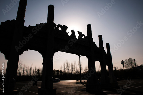 Fotografering Close-up silhouettes of archways in ancient Chinese architecture