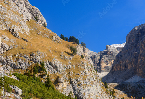 Jesienny krajobraz Dolomitów