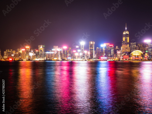 香港 ビクトリア・ハーバー 夜景