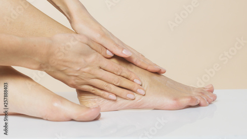 Wallpaper Mural A002_C023_01029R Torontodigital.ca