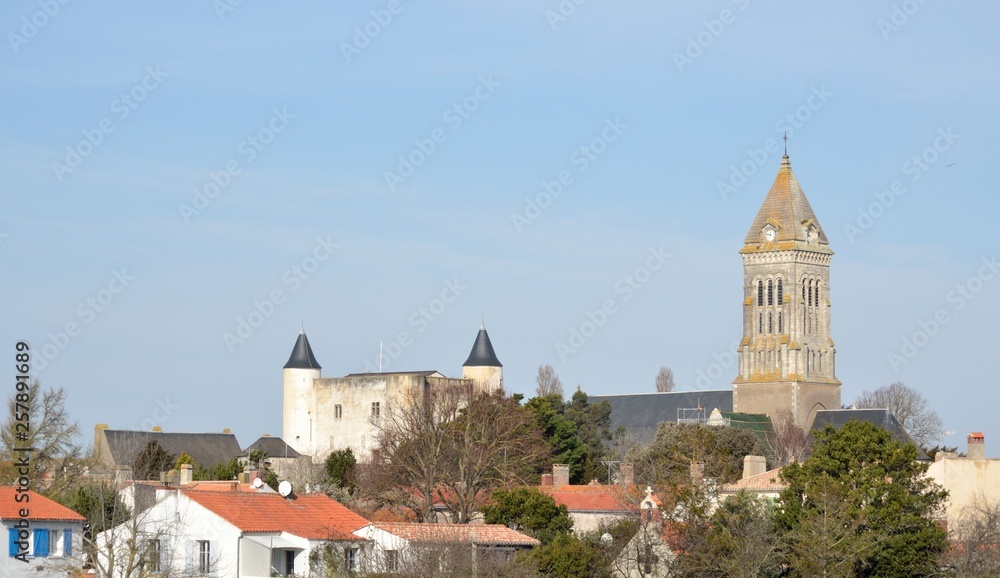 Château et église de Noirmoutier