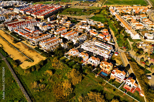 Andalusien - Luftbilder von Stränden, Ortschaften und Landschaften in Süspanien