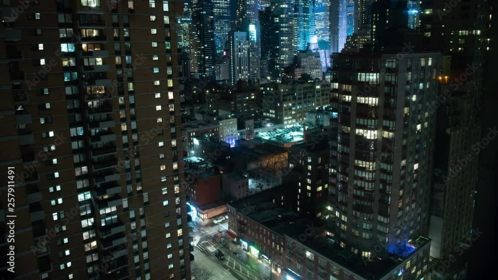 Midtown Manhattan night time lapse winter NYC street traffic.mov Midtown Manhattan night time lapse winter NYC street traffic.mov