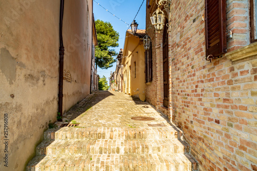 Vicoli di Montemaggiore photo