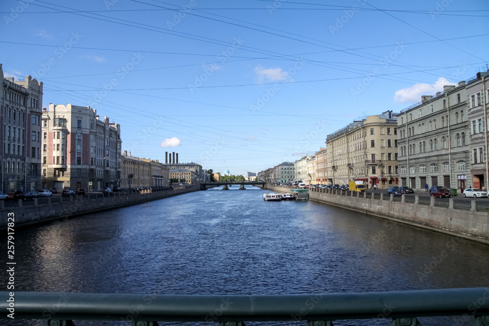 Fototapeta premium streets and recreation of St. Petersburg