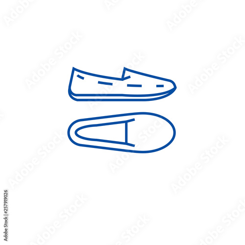 Moccasins line concept icon. Moccasins flat  vector website sign, outline symbol, illustration.