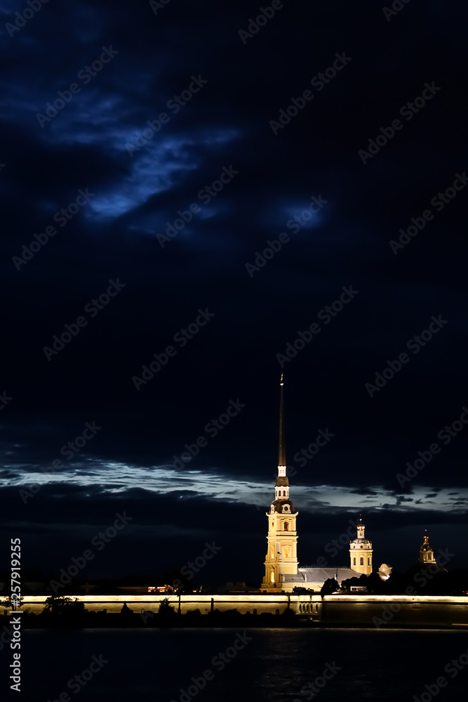 Fototapeta premium Peter and Paul Fortress at night