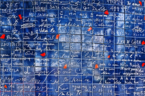 I love you wall of Paris (Le mur des je t'aime) with 311 