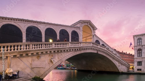 venice  city landmark rialto bridge timelaspe from day to night italy