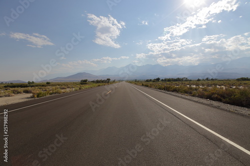 Road in desert © francis