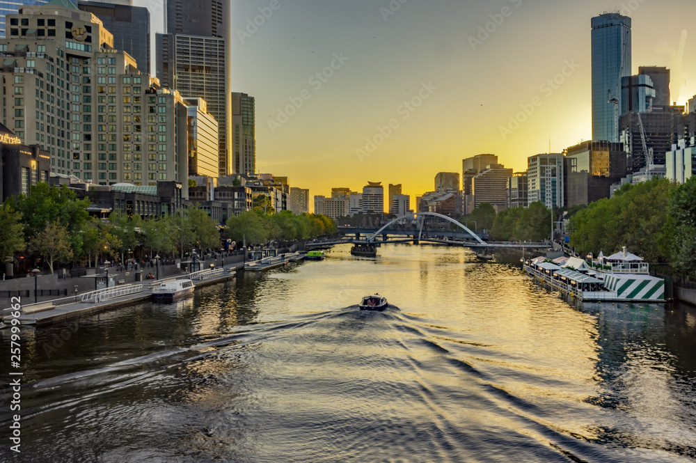 Fototapeta premium Sunset Boat