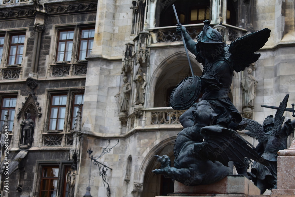 Fototapeta premium Angel statue in munich