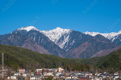 春の木曽駒ヶ岳　信州　長野　冠雪 © Rummy & Rummy
