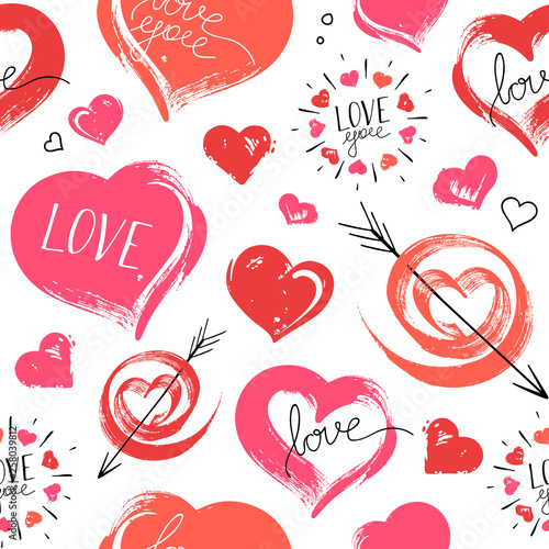Bright hand drawn seamless pattern on white background. Grunge hearts in red and pink colors.