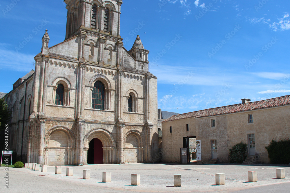 Abbey church - Saint-Vincent abbey - Nieul-sur-l'Autise (France)