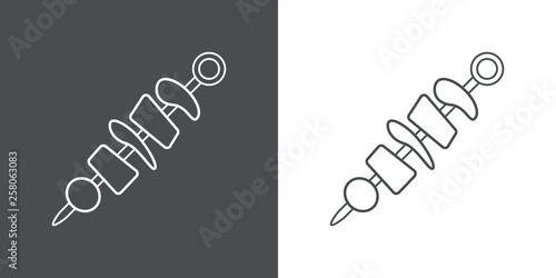 Icono plano lineal brocheta en gris y blanco