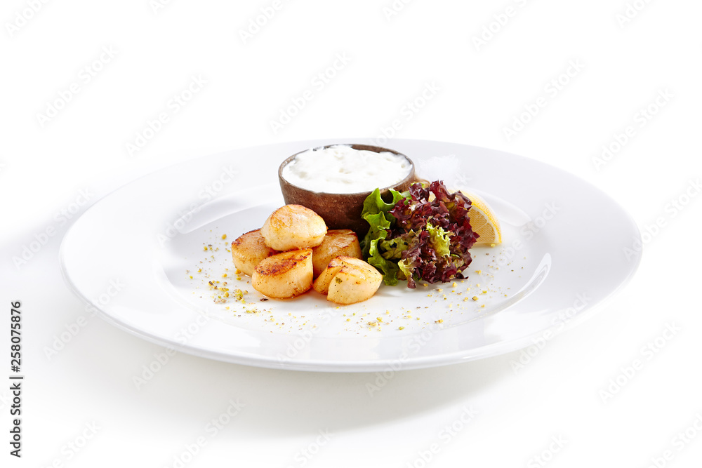 Fried Sea Scallop with White Sauce Fried Sea Scallop with White Sauce