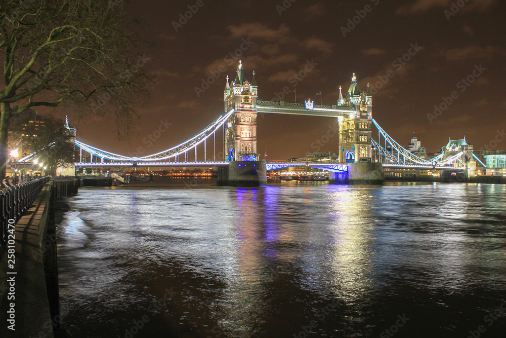 Obraz premium Tower Bridge