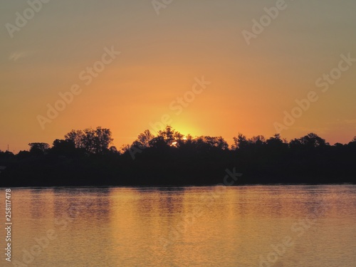 atardecer en río uruguay 3