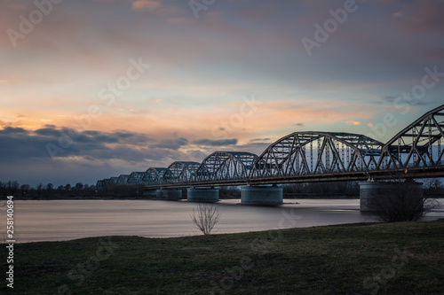 Sunset over the bridge over the Vistula river in Grudziadz, Kujawsko-Pomorskie, Poland © Artur Bociarski