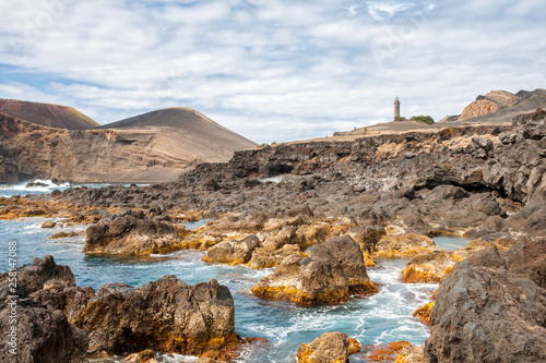 Obraz na płótnie Capelinhos volcano and lighthouse, Azores w salonie