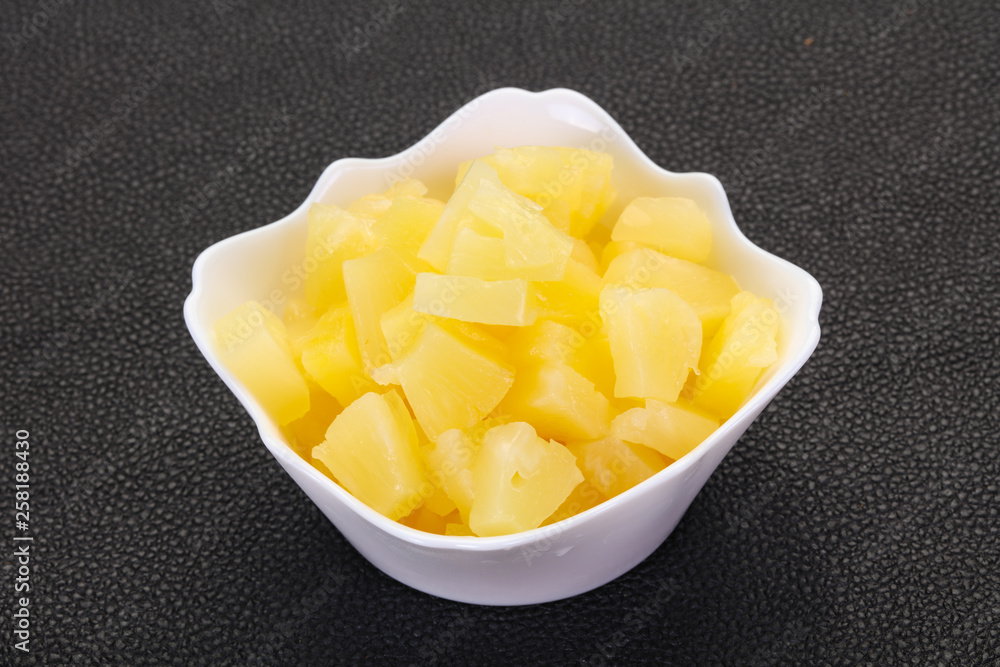 Marinated pineapple pieces Marinated pineapple pieces