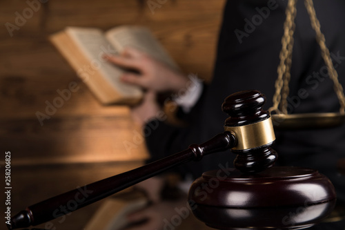 Wallpaper Mural Judge, male judge in a courtroom striking the gavel Torontodigital.ca