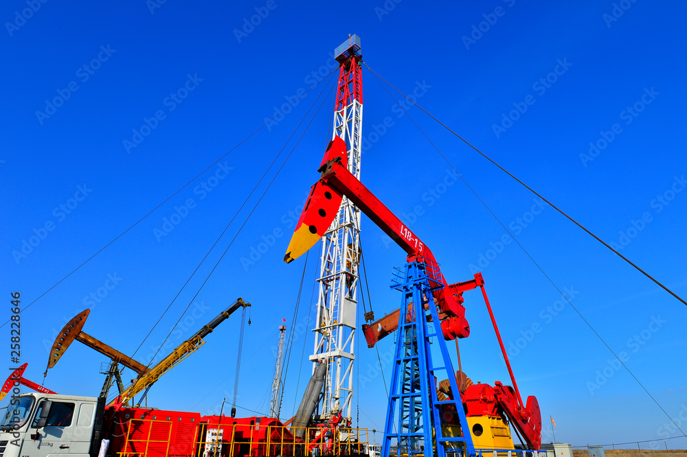 The oil pump The oil pump