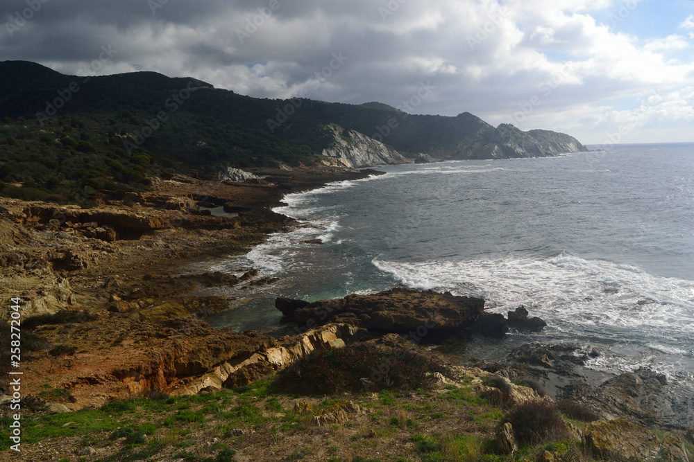 La costa di Piscinnì