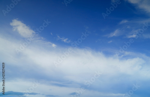 Fototapeta Naklejka Na Ścianę i Meble -  Softness of the blue sky with clouds for the background, Blue sky with white clouds.