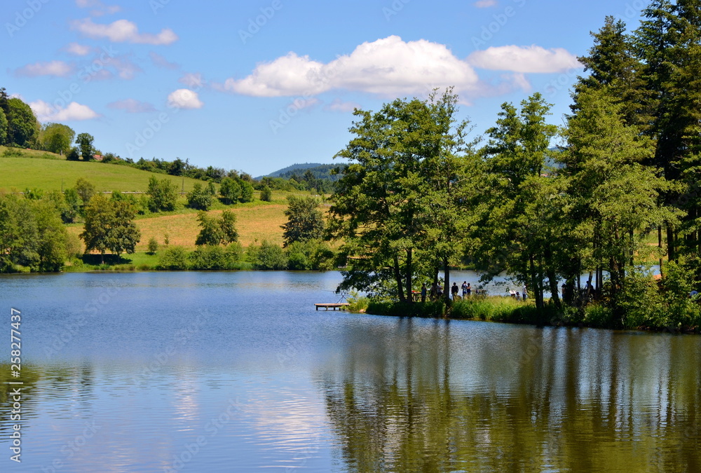 Lac des Sapins, literally translated into English as 'the lake of the fir-trees', is an artificial lake located in the region of Rhône-Alpes, France. Lac des Sapins, literally translated into English as 'the lake of the fir-trees', is an artificial lake located in the region of Rhône-Alpes, France.