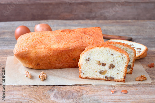 Cuadro en lienzo Nuss-Kuchen